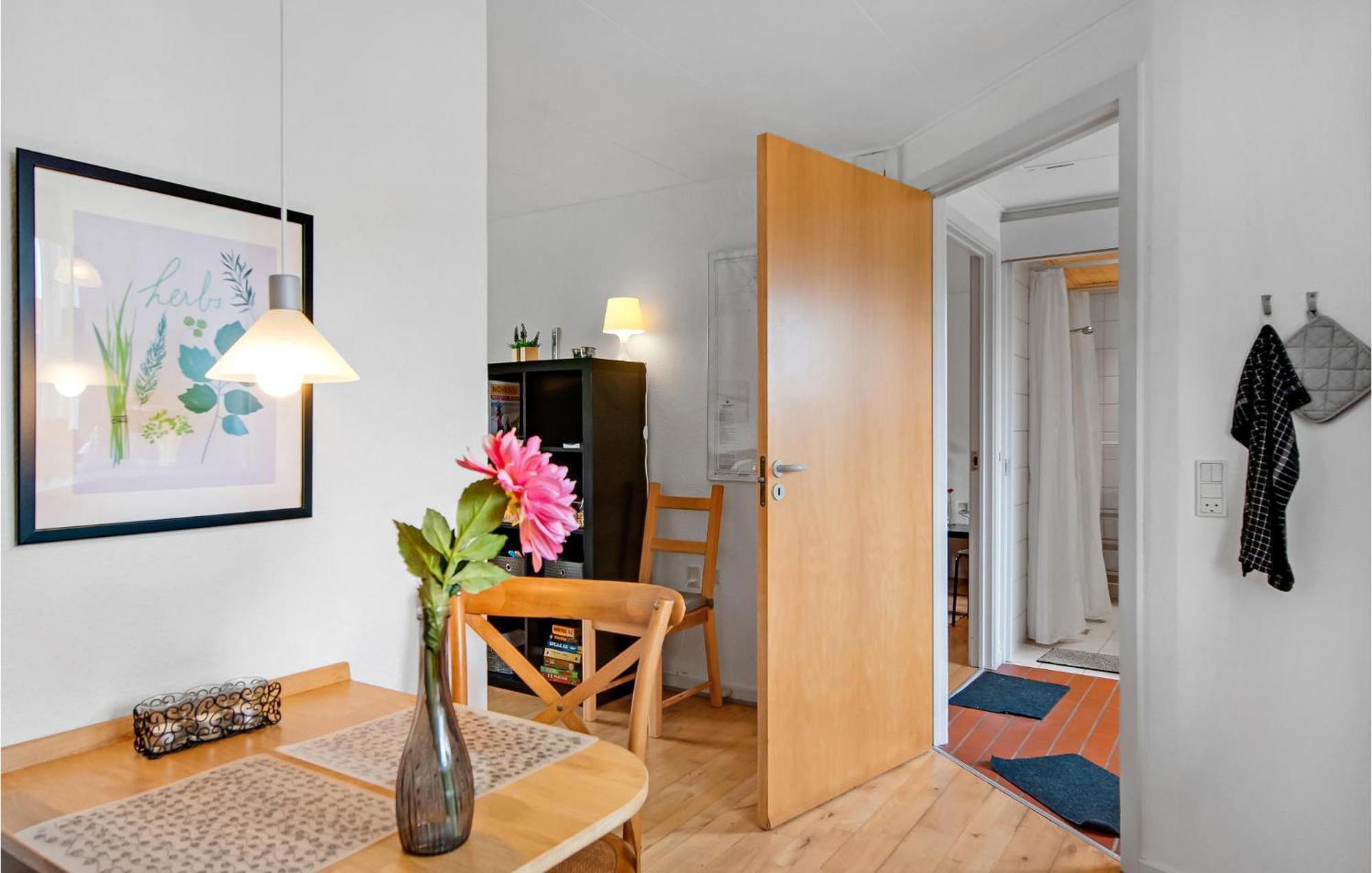 1 Bedroom Cozy Home In Рибе Экстерьер фото